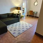 Dom wakacyjny Maison Charmante A Avec Piscine Et Jardin